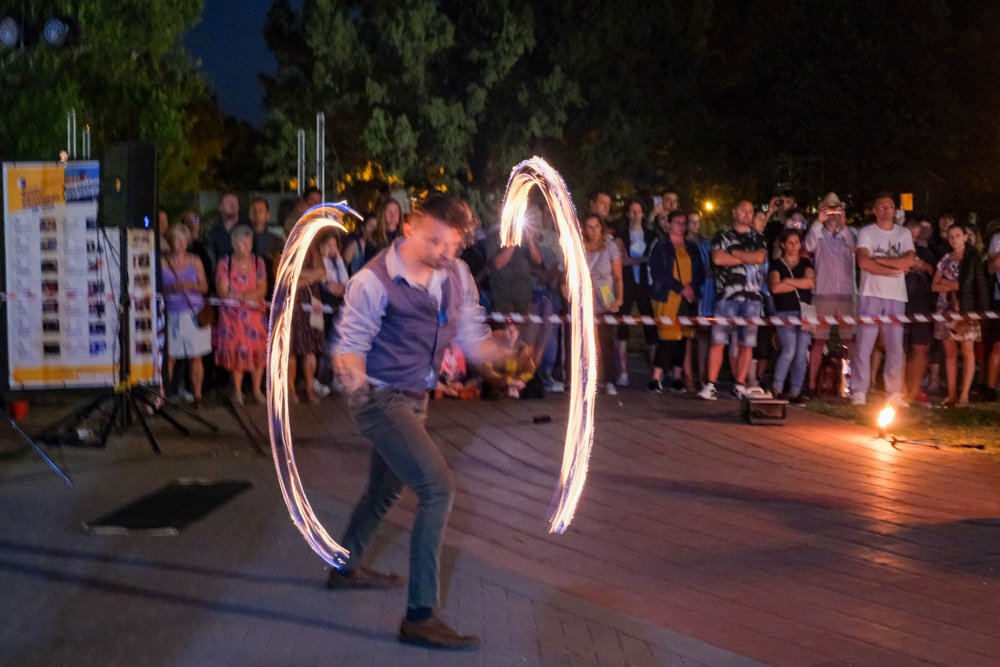 You are currently viewing Lenyűgöző tűzzsonglőr show céges eseményekre